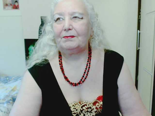 grannywants's BongaCams show and profile