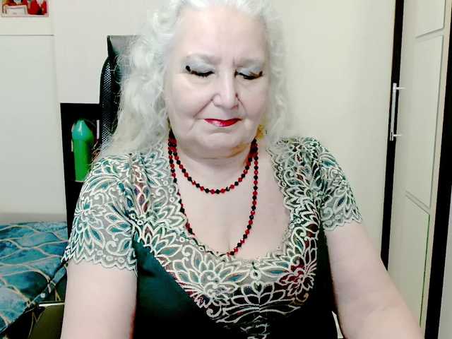grannywants's BongaCams show and profile