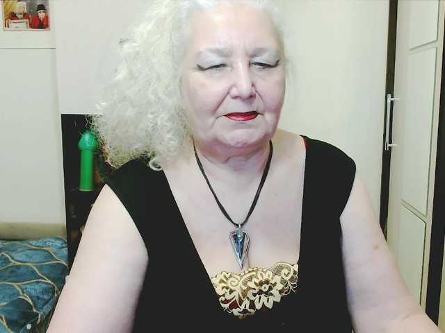 grannywants's BongaCams show and profile