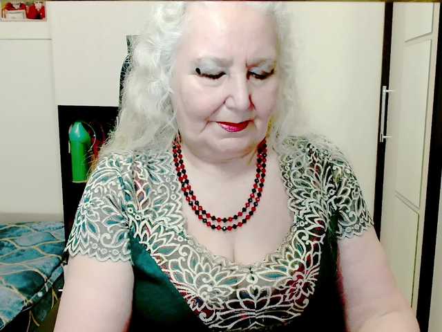 grannywants's BongaCams show and profile