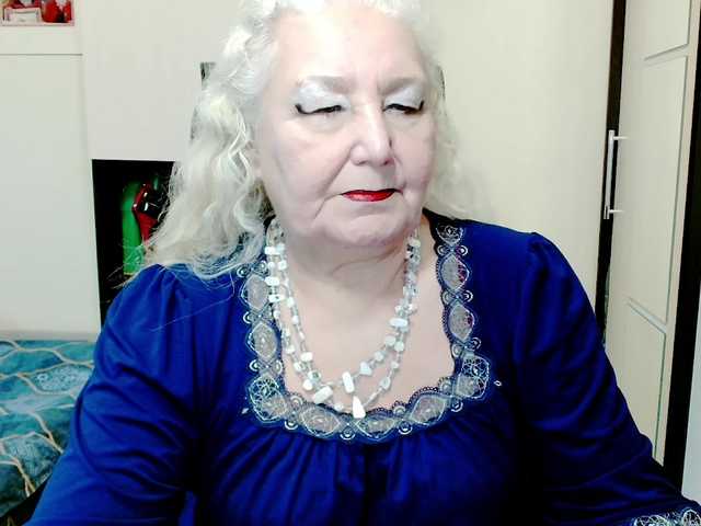 grannywants's BongaCams show and profile