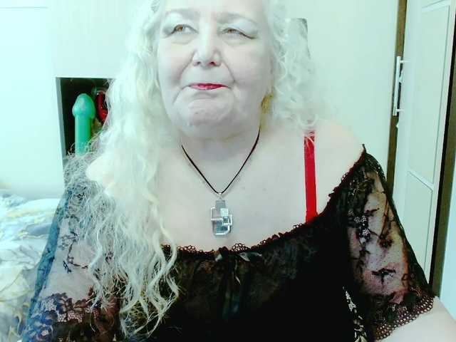 grannywants's BongaCams show and profile