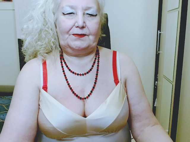 grannywants's BongaCams show and profile