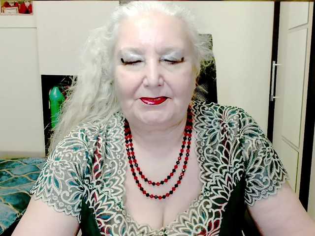 grannywants's BongaCams show and profile