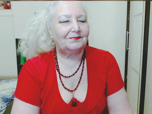 grannywants's BongaCams show and profile
