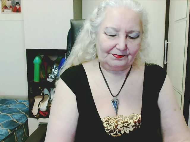 grannywants's BongaCams show and profile