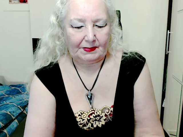 grannywants's BongaCams show and profile