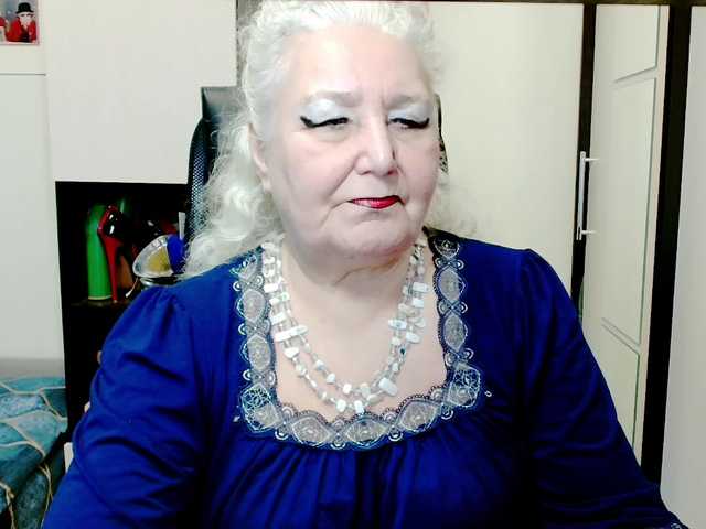 grannywants's BongaCams show and profile
