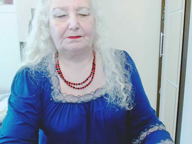 grannywants's BongaCams show and profile