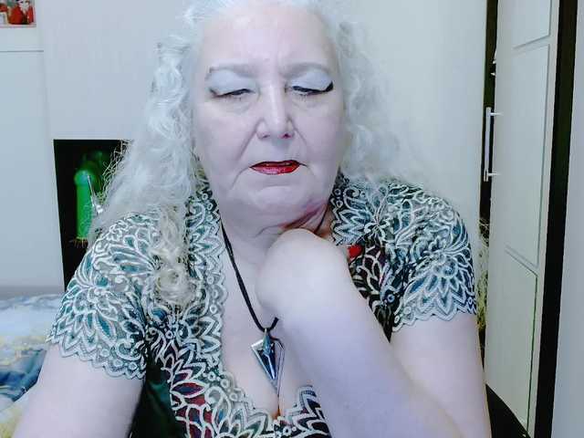 grannywants's BongaCams show and profile