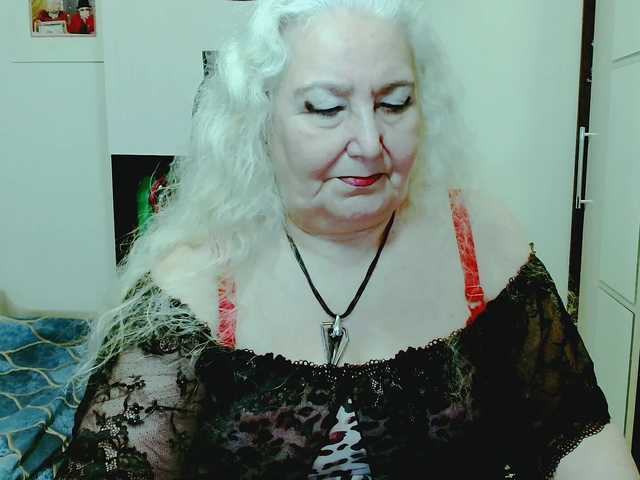 grannywants's BongaCams show and profile