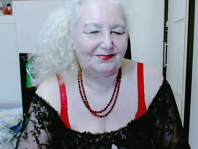 grannywants's BongaCams show and profile