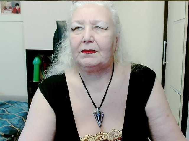 grannywants's BongaCams show and profile
