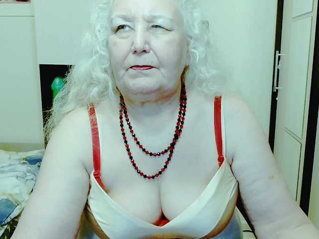 grannywants's BongaCams show and profile