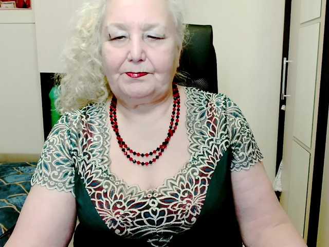grannywants's BongaCams show and profile