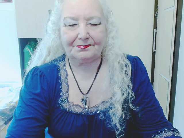 grannywants's BongaCams show and profile