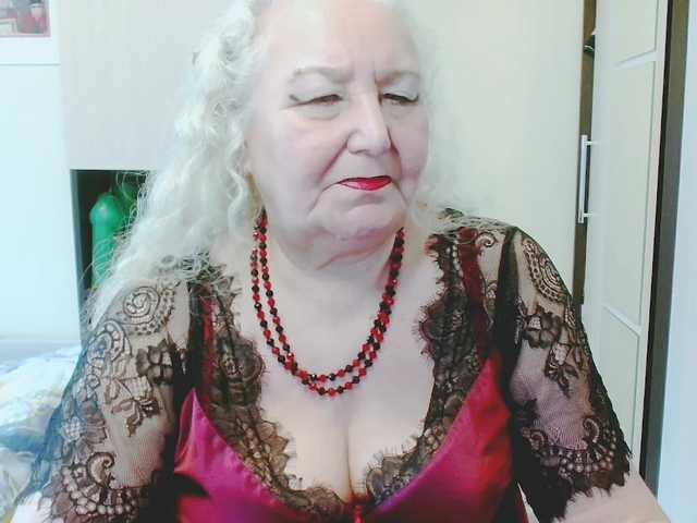 grannywants's BongaCams show and profile