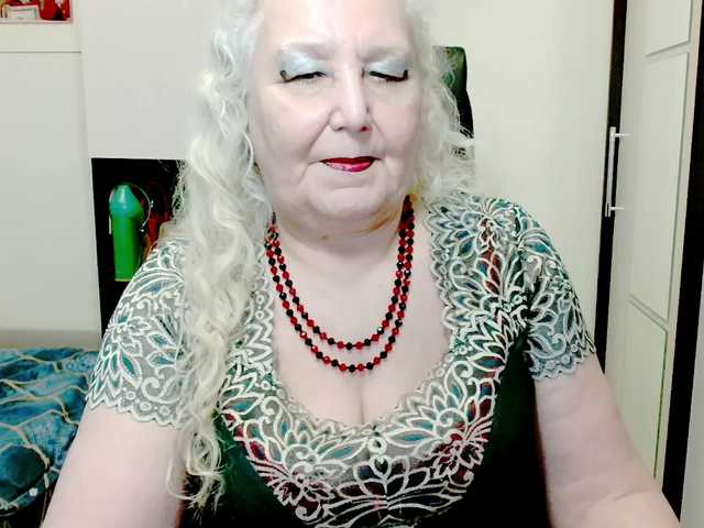 grannywants's BongaCams show and profile