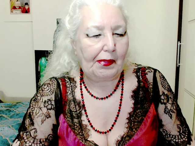 grannywants's BongaCams show and profile