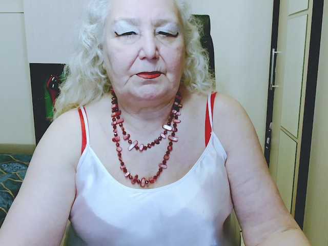 grannywants's BongaCams show and profile