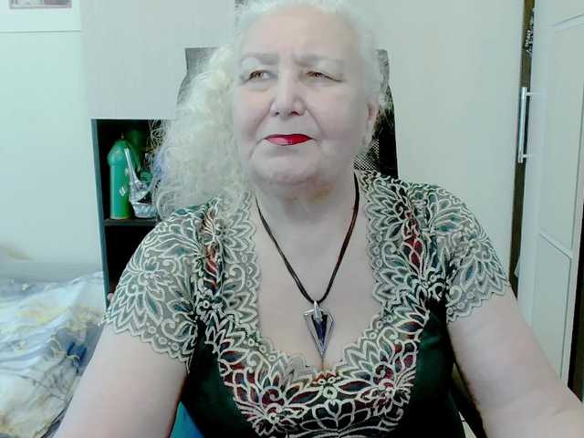 grannywants's BongaCams show and profile
