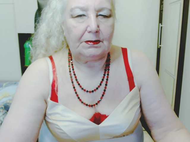 grannywants's BongaCams show and profile