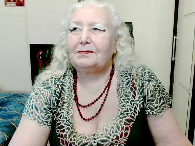 grannywants's BongaCams show and profile