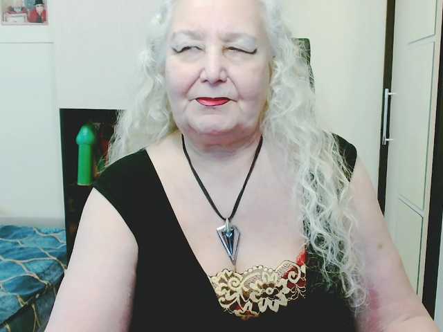 grannywants's BongaCams show and profile