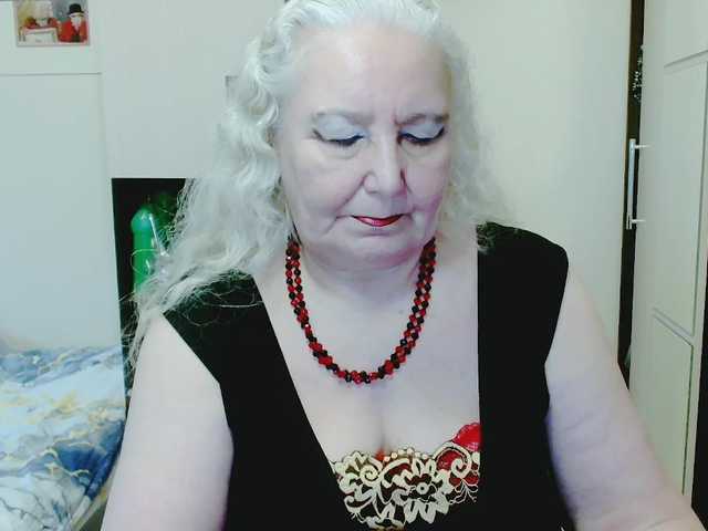 grannywants's BongaCams show and profile