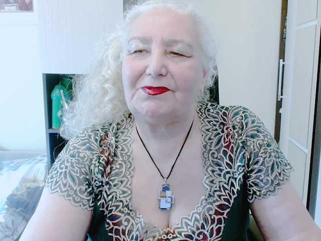 grannywants's BongaCams show and profile