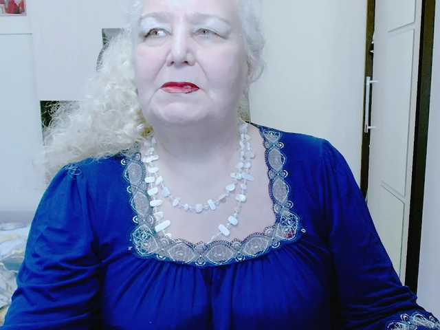 grannywants's BongaCams show and profile
