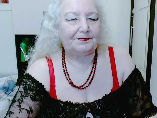 grannywants's BongaCams show and profile