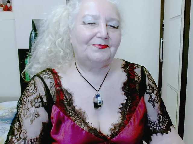 grannywants's BongaCams show and profile