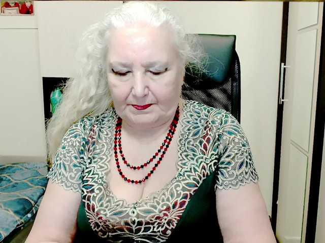 grannywants's BongaCams show and profile