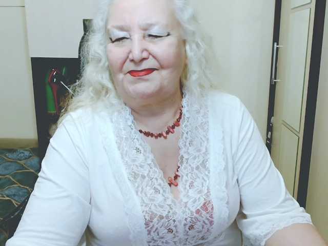 grannywants's BongaCams show and profile