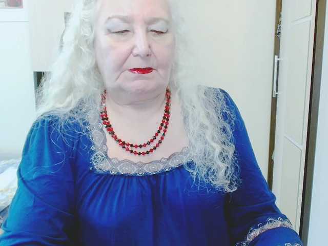 grannywants's BongaCams show and profile