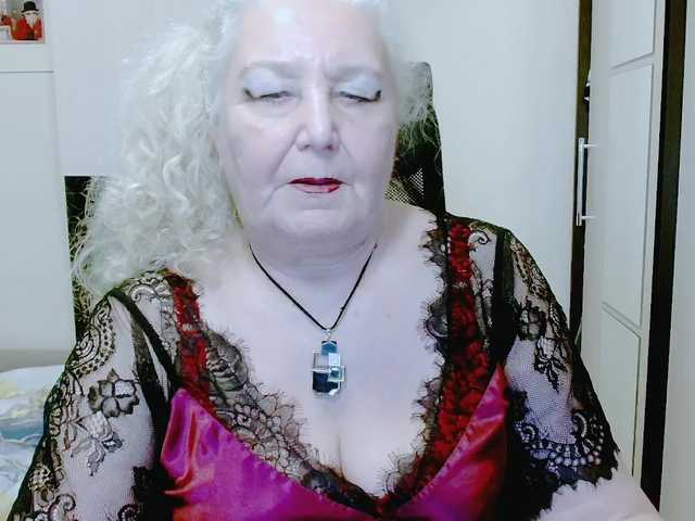 grannywants's BongaCams show and profile