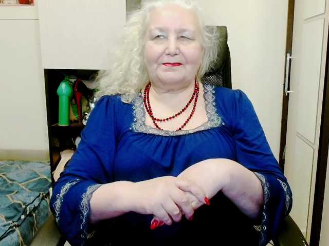 grannywants's BongaCams show and profile