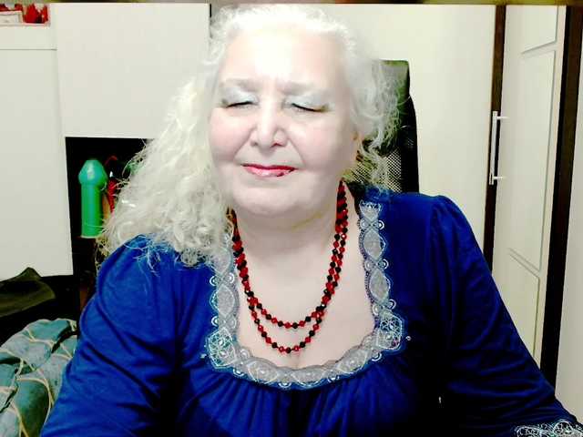 grannywants's BongaCams show and profile