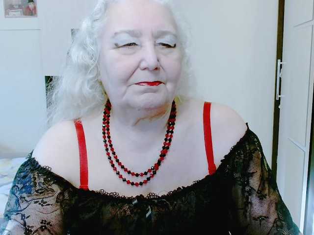 grannywants's BongaCams show and profile