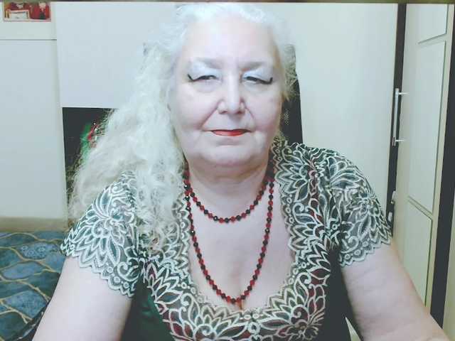 grannywants's BongaCams show and profile