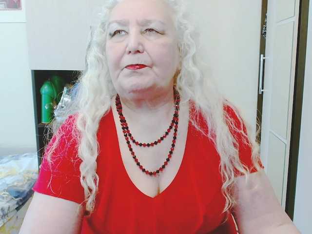 grannywants's BongaCams show and profile