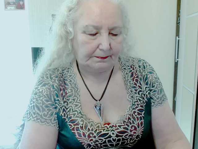 grannywants's BongaCams show and profile