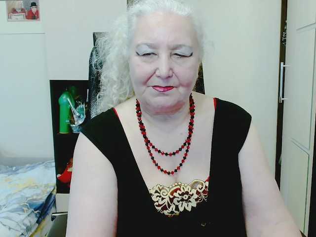 grannywants's BongaCams show and profile