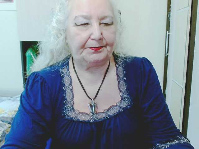 grannywants's BongaCams show and profile
