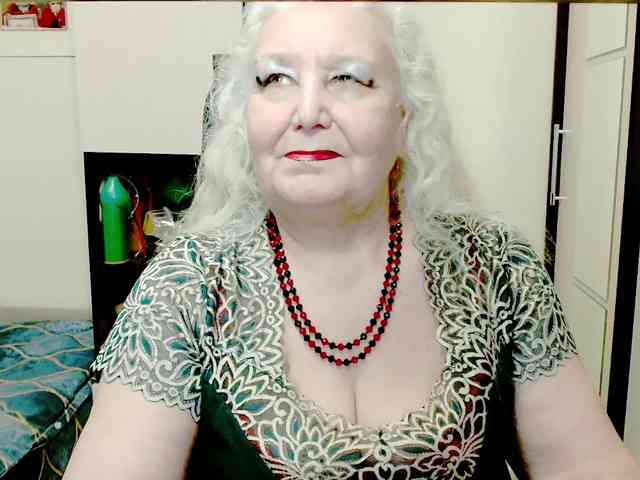 GrannyWants webcam