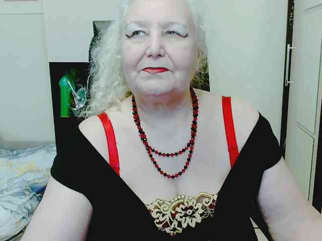GrannyWants webcam