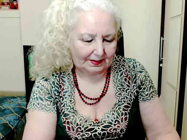 GrannyWants webcam