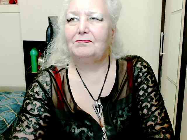 GrannyWants webcam