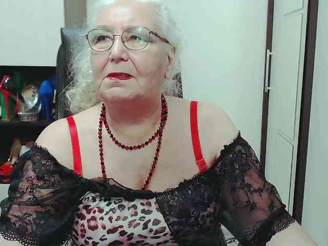 GrannyWants webcam